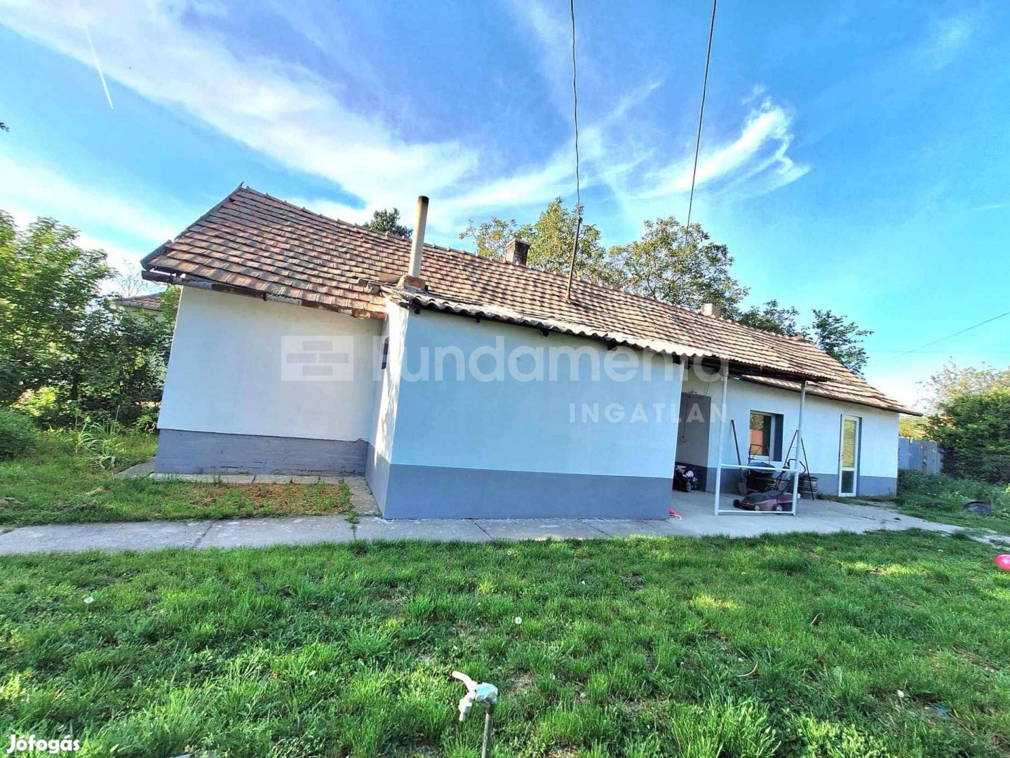 Kis családi ház eladó Tiszaföldváron
