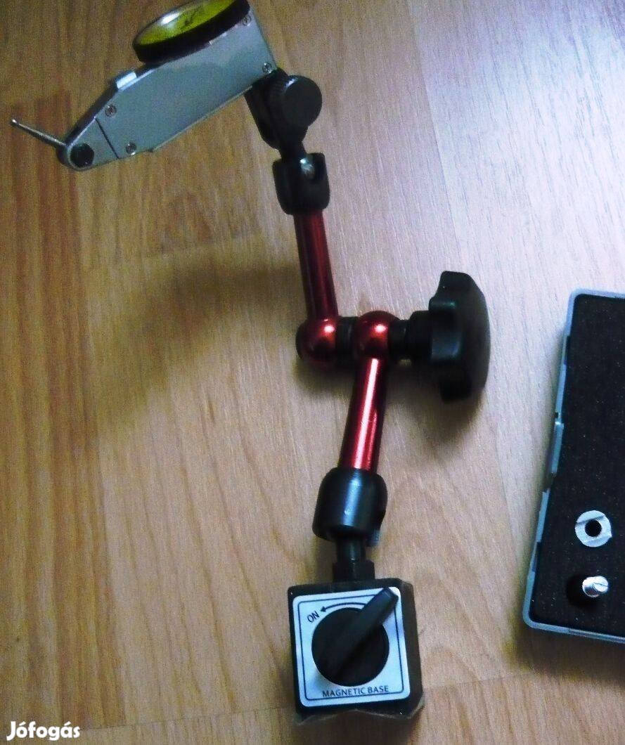 Kis esztergagép -hez mágneses mérőóra tartó állvány + mérőórával
