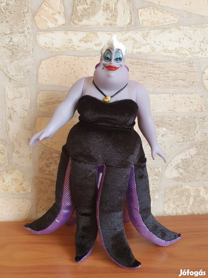 Kis hableány: Disney store Ursula baba