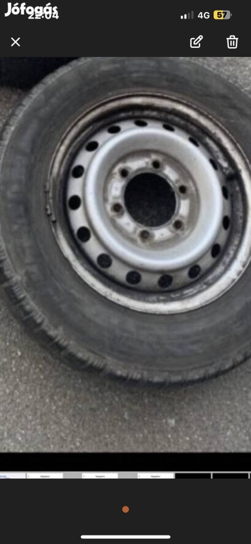 Kis haszon Lemezfelni gumival 14 col Dyna Toyota
