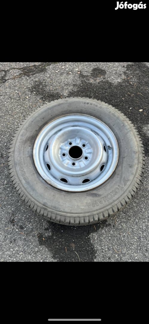 Kis haszon lemez felni 14 Vil 14 c gumival Dyna 100 Toyota