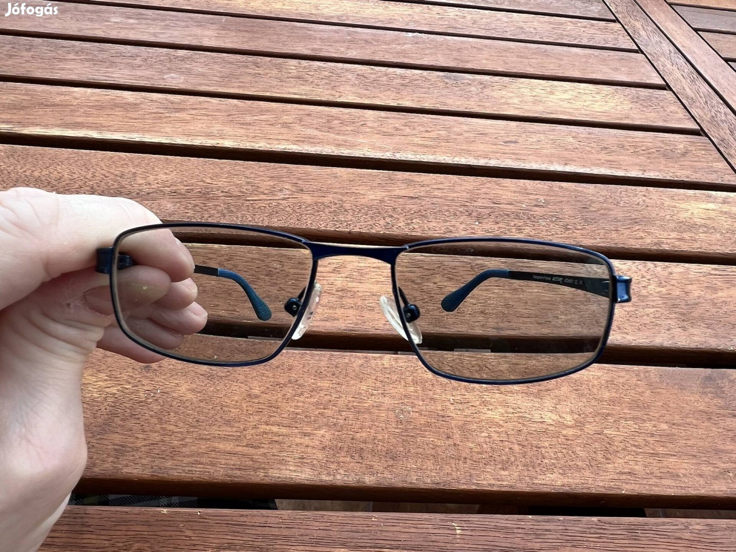Kis kamasz szemüveg fotokromatikus lenycsével