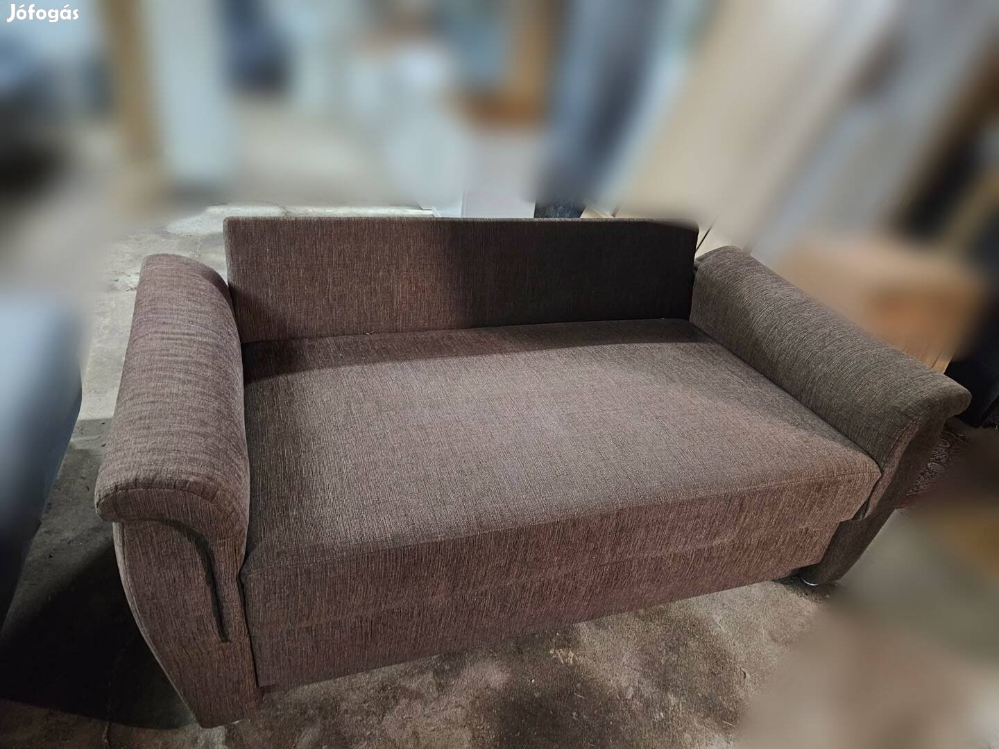 Kis kanapé szép állapotban