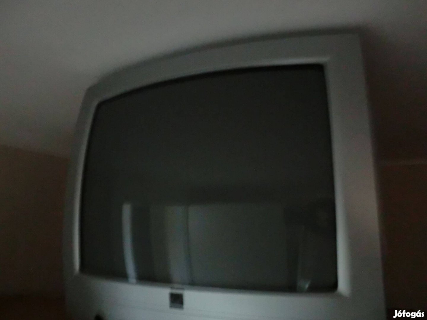 Kis képernyős TV eladó