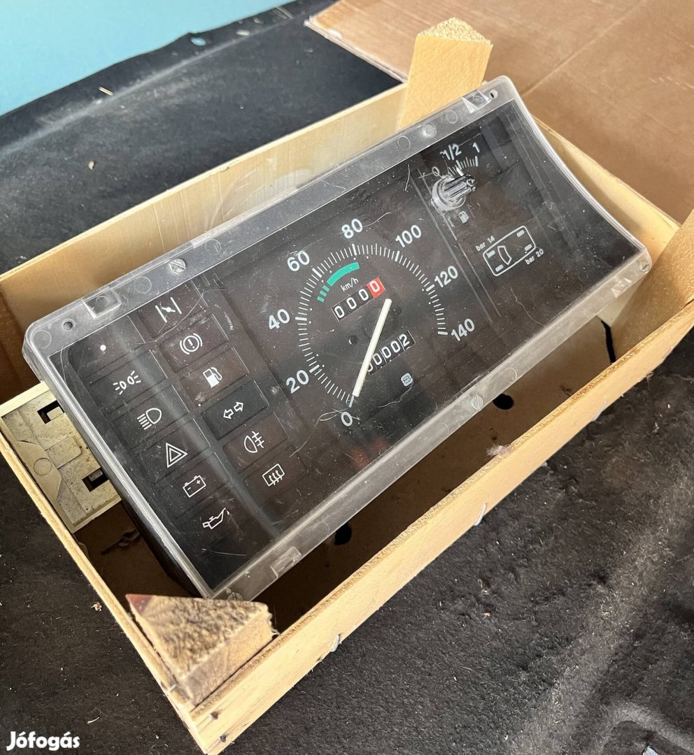 Kis polski új km óra egyseg fiat 126