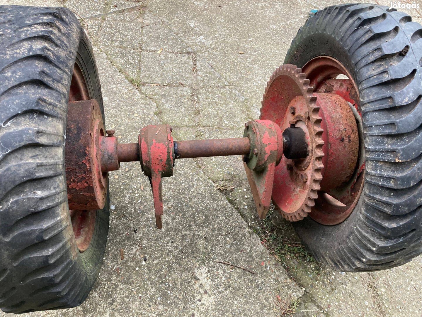 Kis traktor differenciálműves tengelykapcsolat (differenciálhajtás)