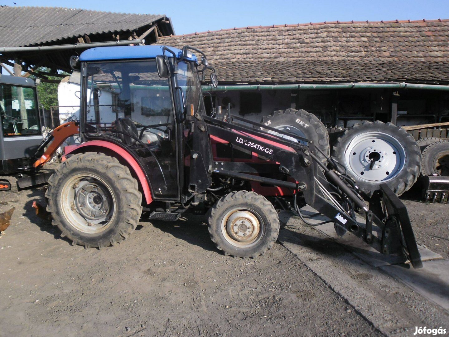 Kis traktor eladó