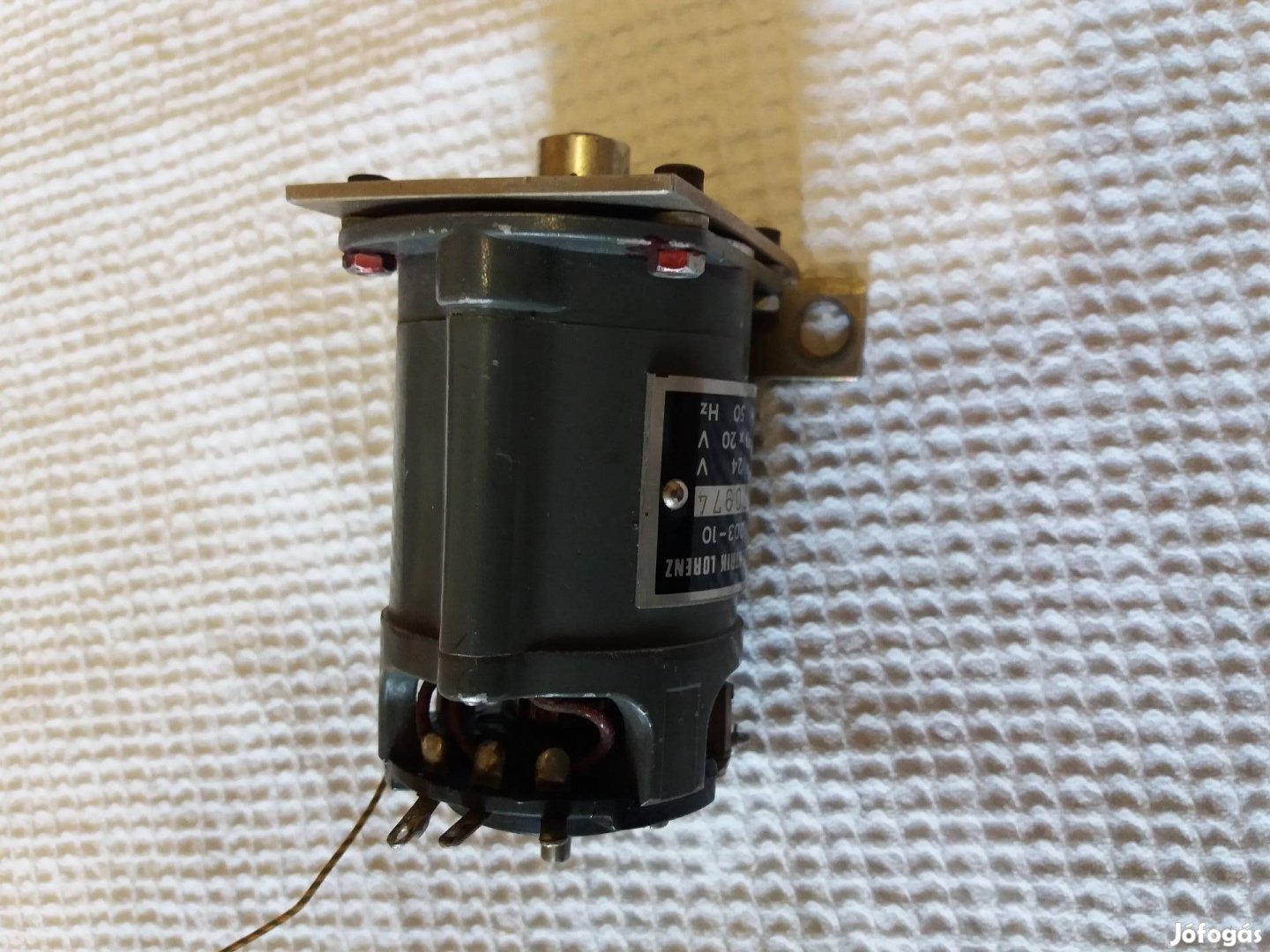 Kis vezérlő motor 3 tengelyre