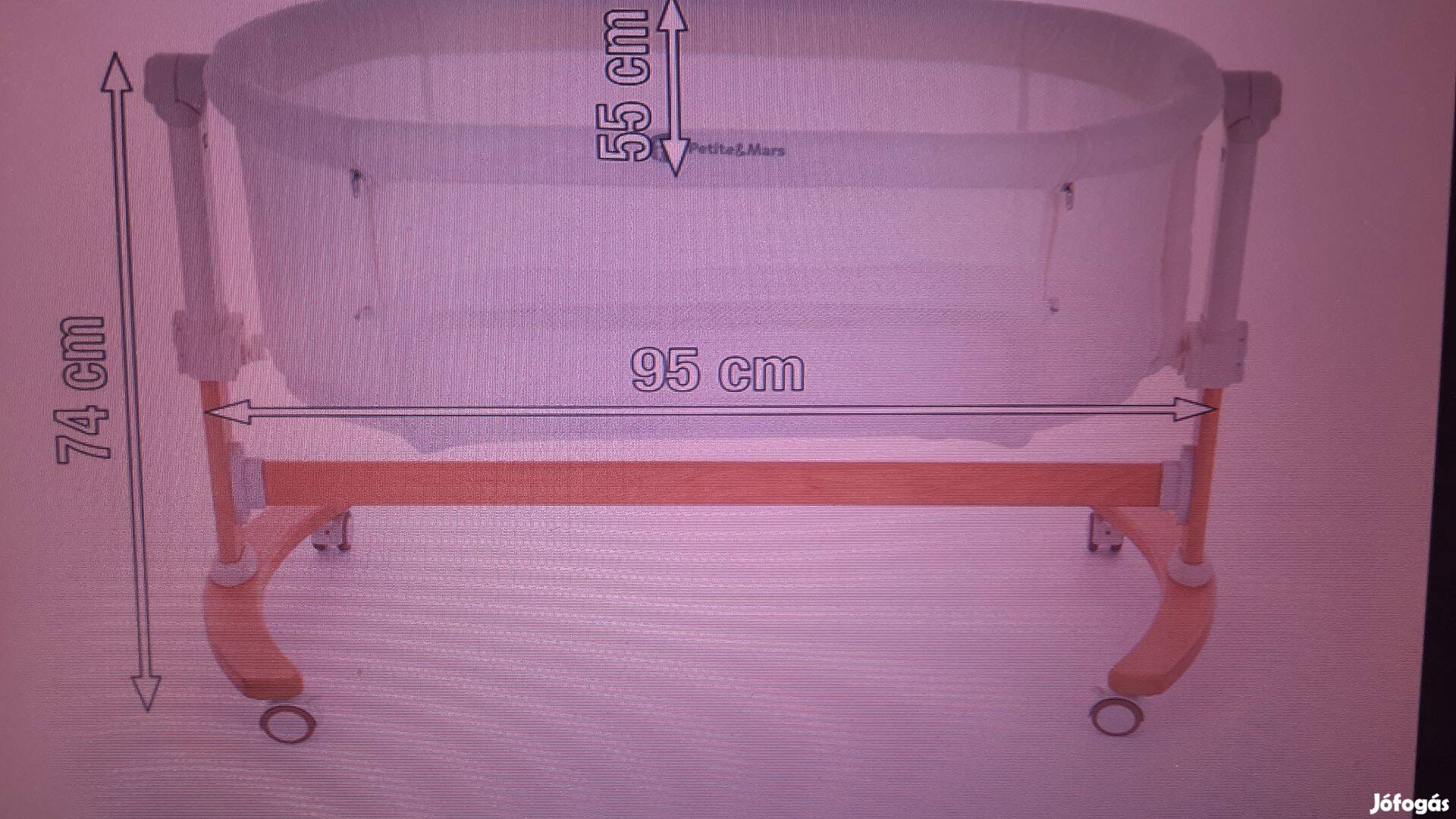 Kiságy bölcső funkcióval