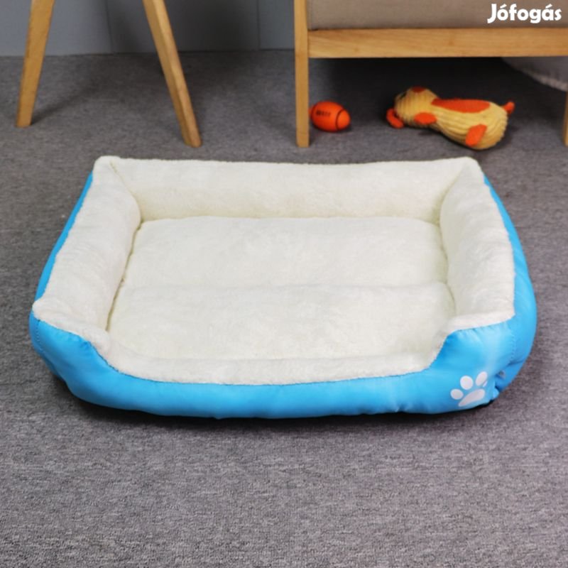 Kisállat fekhely, M méret, világoskék-elefántcsont fehér kutya /