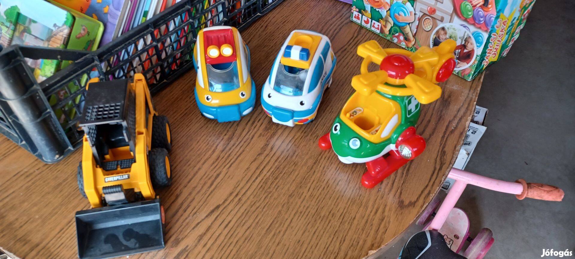 Kisautók, dömperek, markolók , futóbicikli