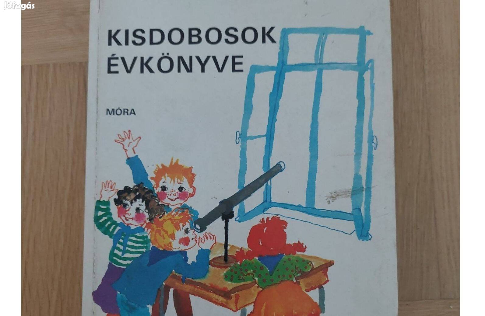 Kisdobosok évkönyve 1983 retro kiváló állapotban Teli értékes minőségi