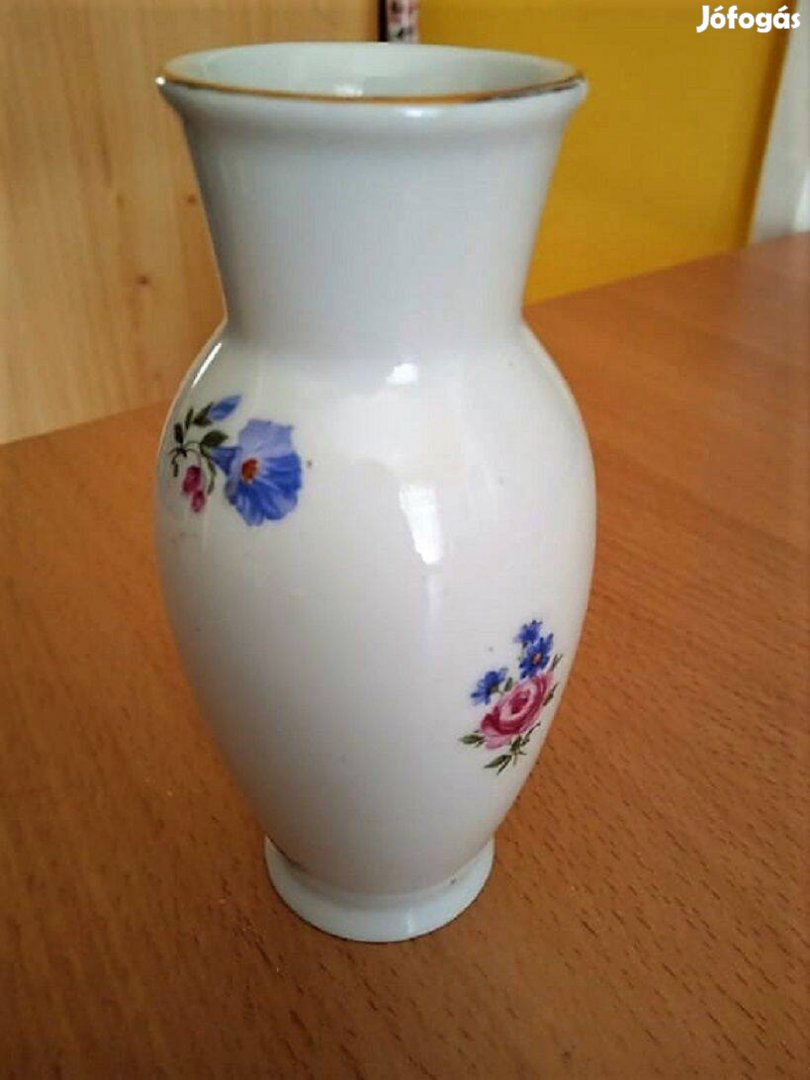 Kisebb méretű, apró virágos, Hollóházi porcelán váza