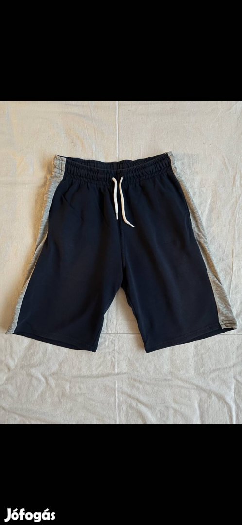 Kisfiú rövidnadrág 164-es, sötétkék szürke csíkkal, HM