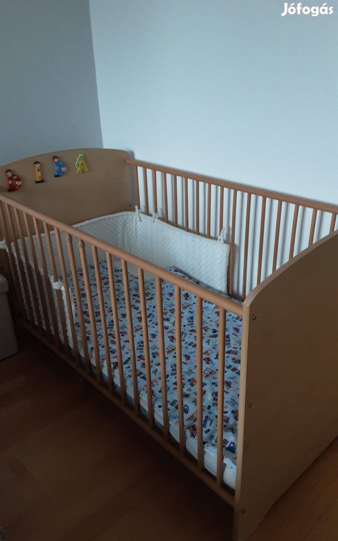 Kisgyermekágy eladó
