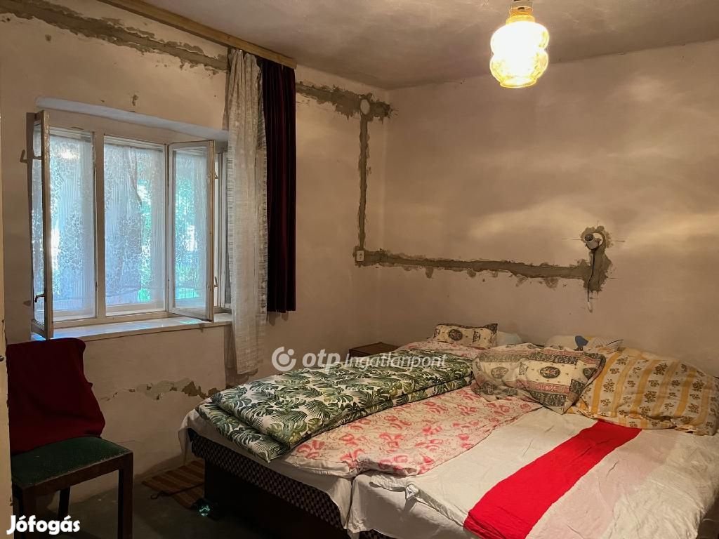 Kiskörei 75 nm-es ház eladó