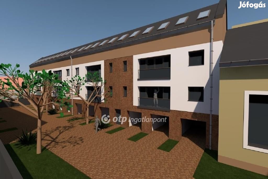 Kiskunfélegyházai 1078 nm-es telek eladó