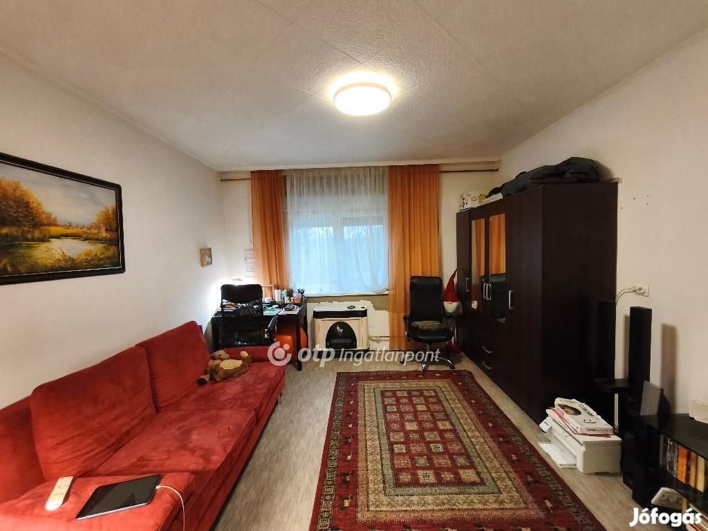 Kiskunlacházai 121 nm-es ház eladó