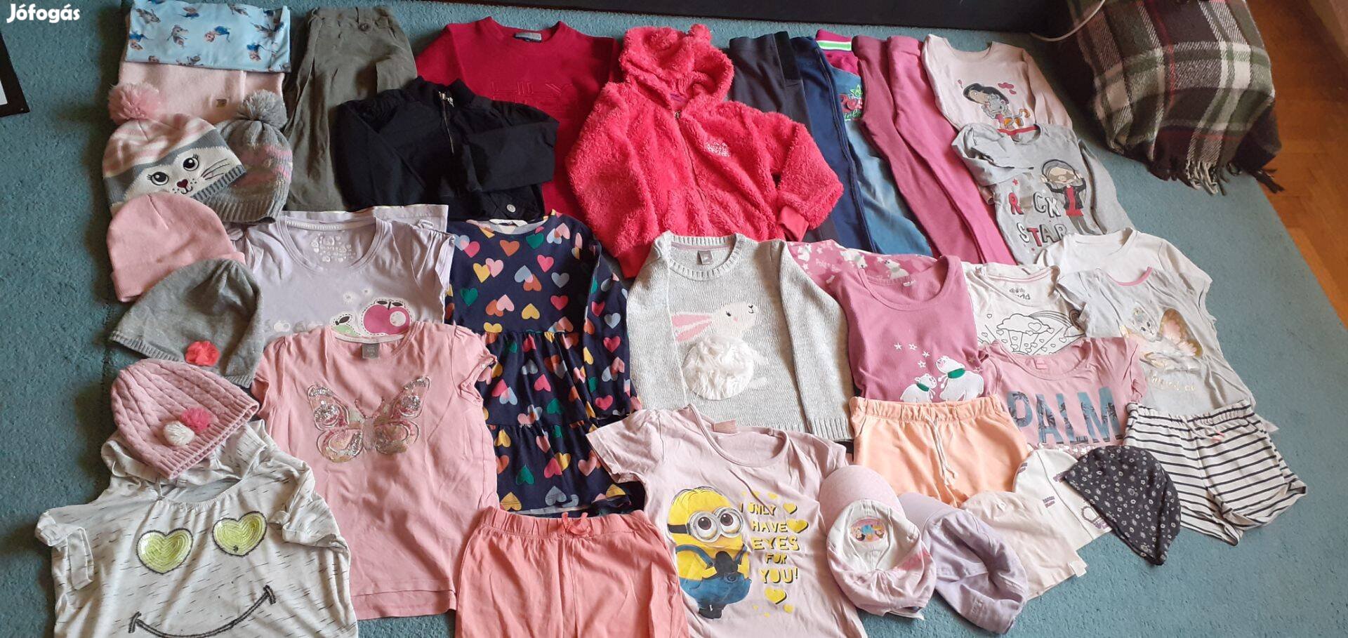Kislány 128-as ruhacsomag 39db