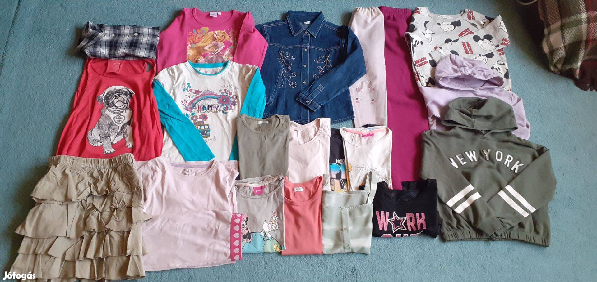 Kislány 134-es ruhacsomag 21db