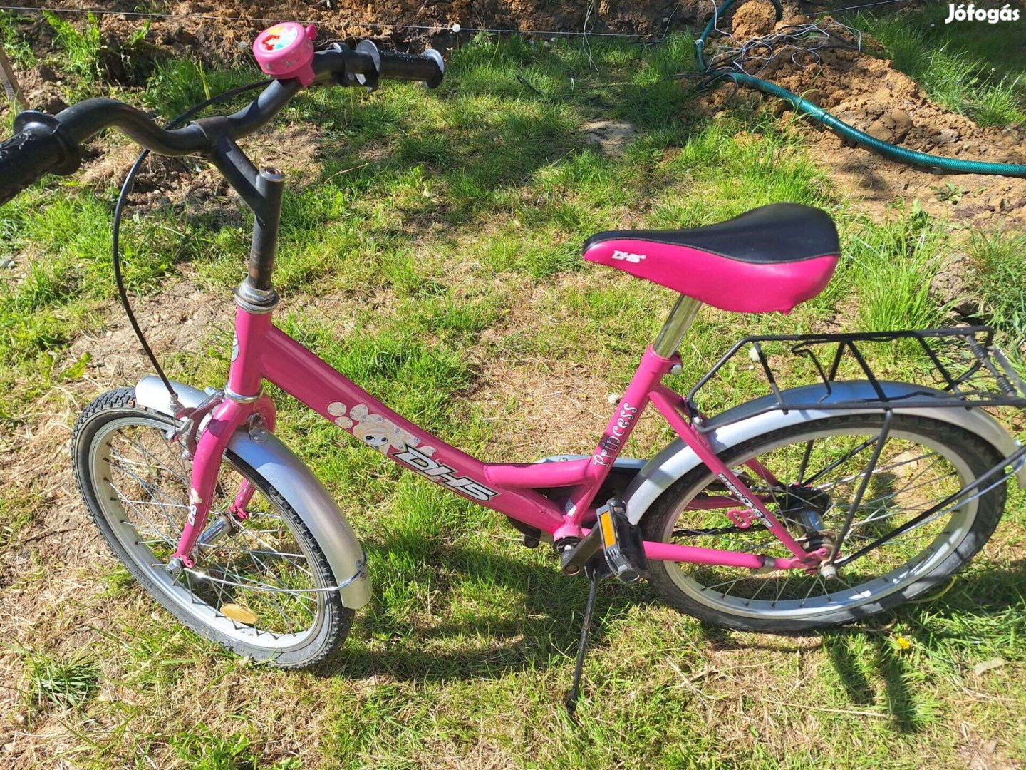 Kislány bicikli (18-as)