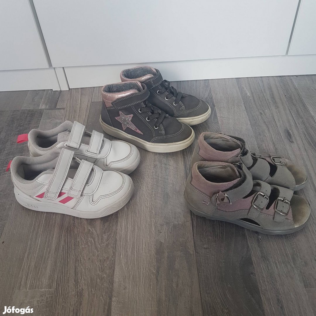 Kislány használt cipőcsomag Adidas Richter 28