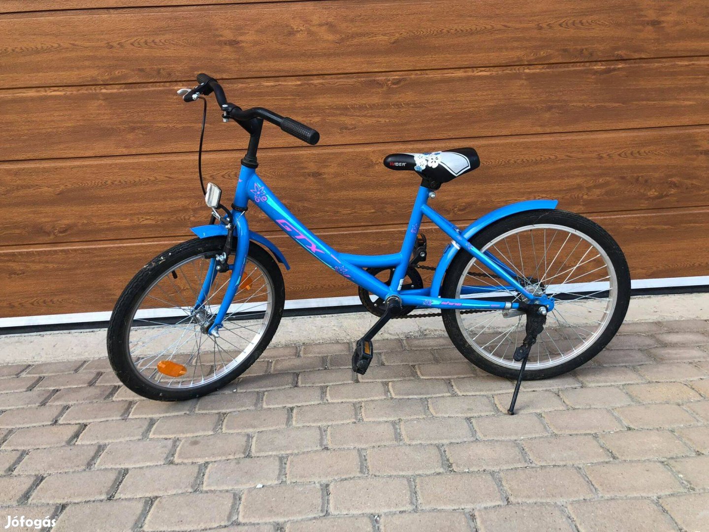 Kislány kerékpár, bicikli kék színben 16"