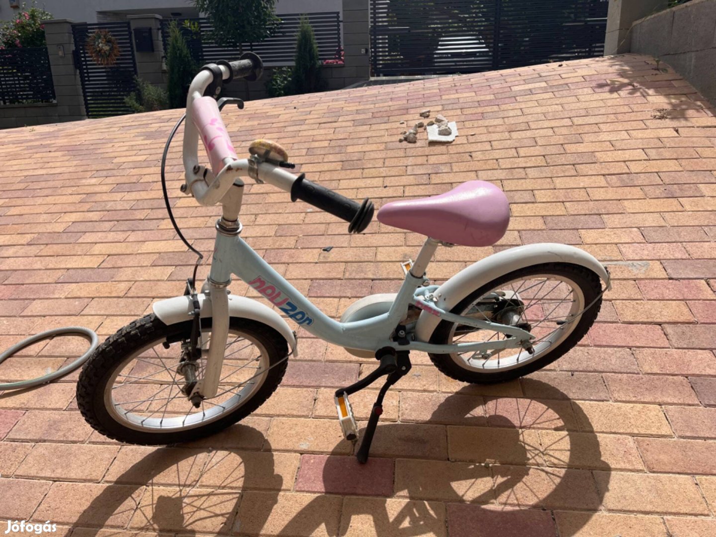 Kislány kerékpár bicikli bringa 16-os