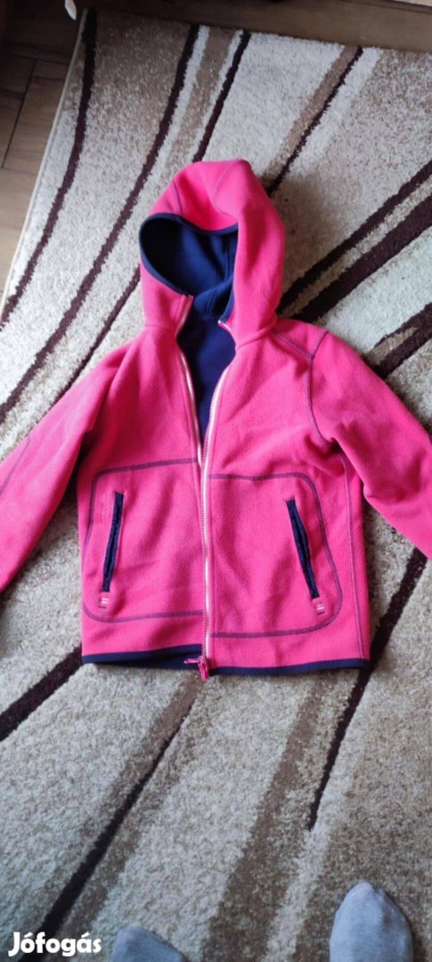 Kislány pulóver eladó