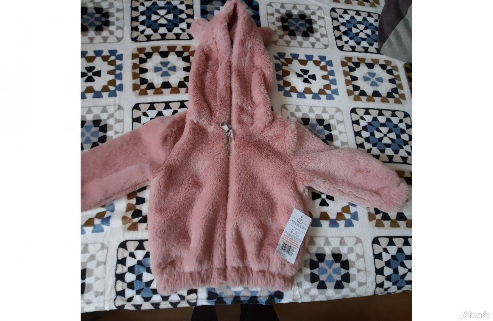 Kislány szőrmés átmeneti kabát 86-os méret, új címkés eladó