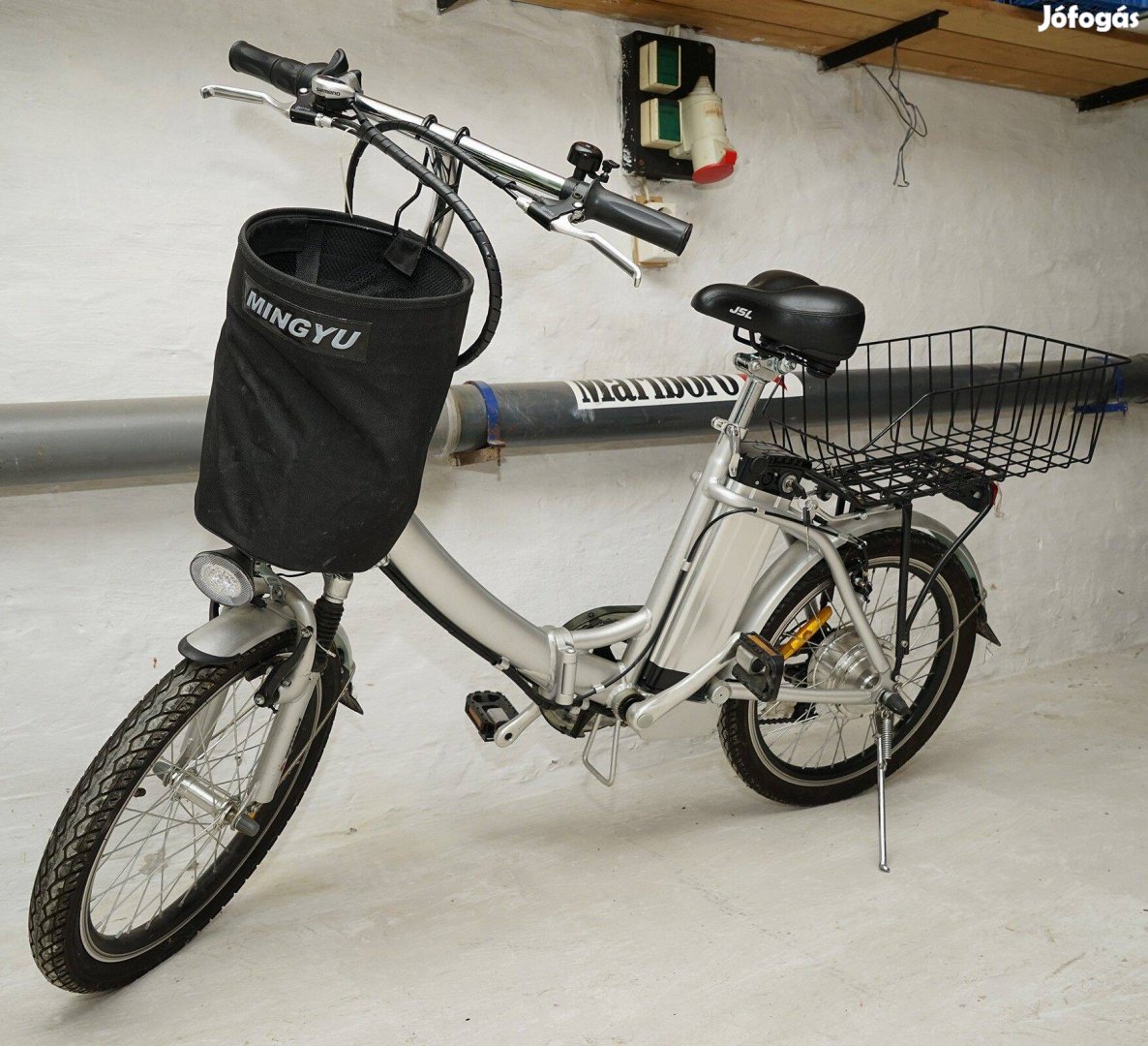 Kisméretű elektromos "camping" kerékpár