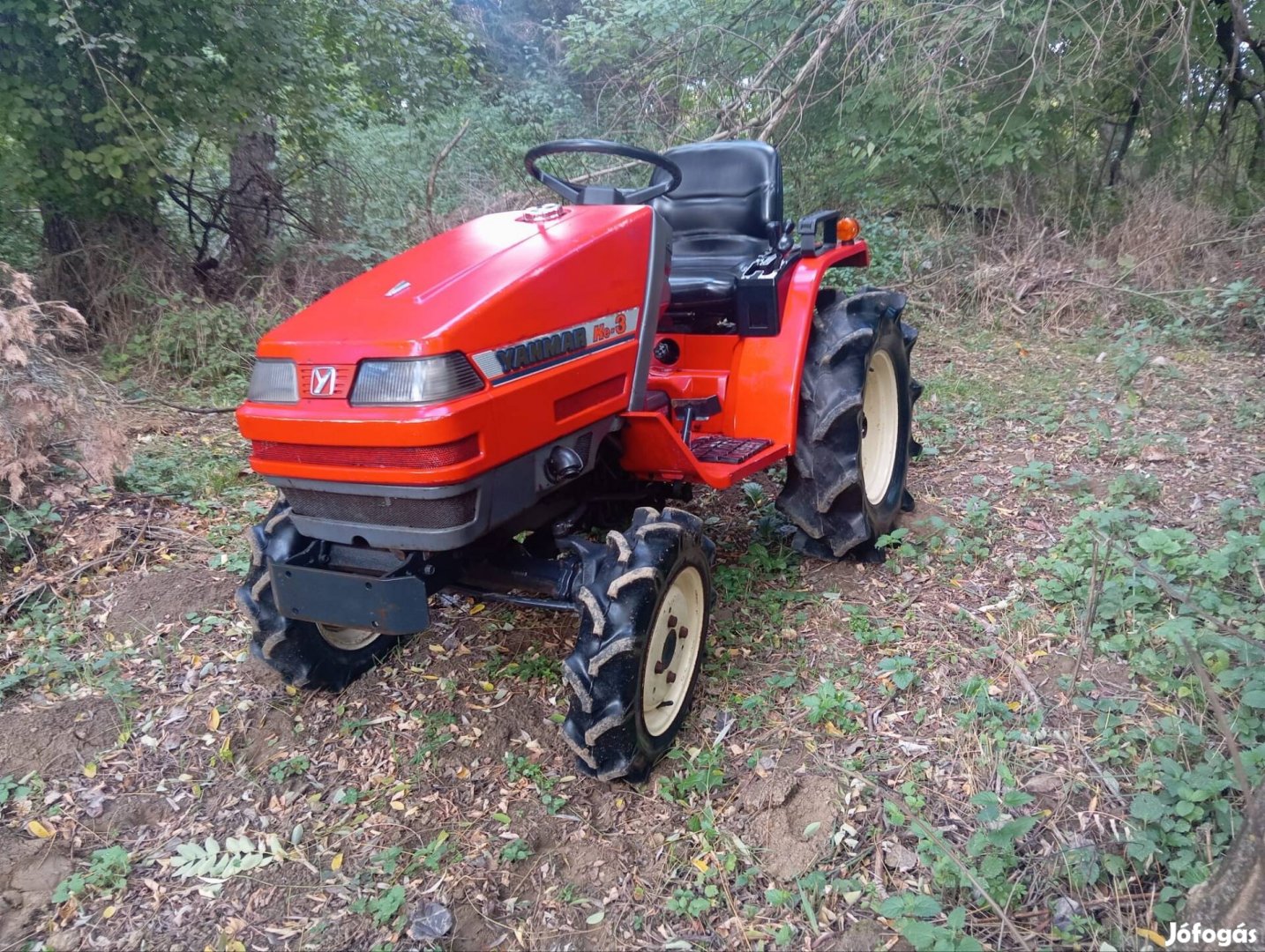 Kistraktor 4×4 Yanmar KE3 hárompont felfüggesztéssel