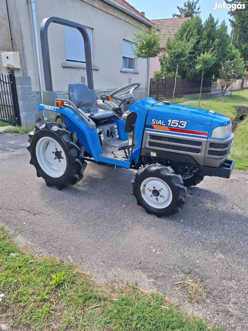 Kistraktor Japán 4×4 Sial 153
