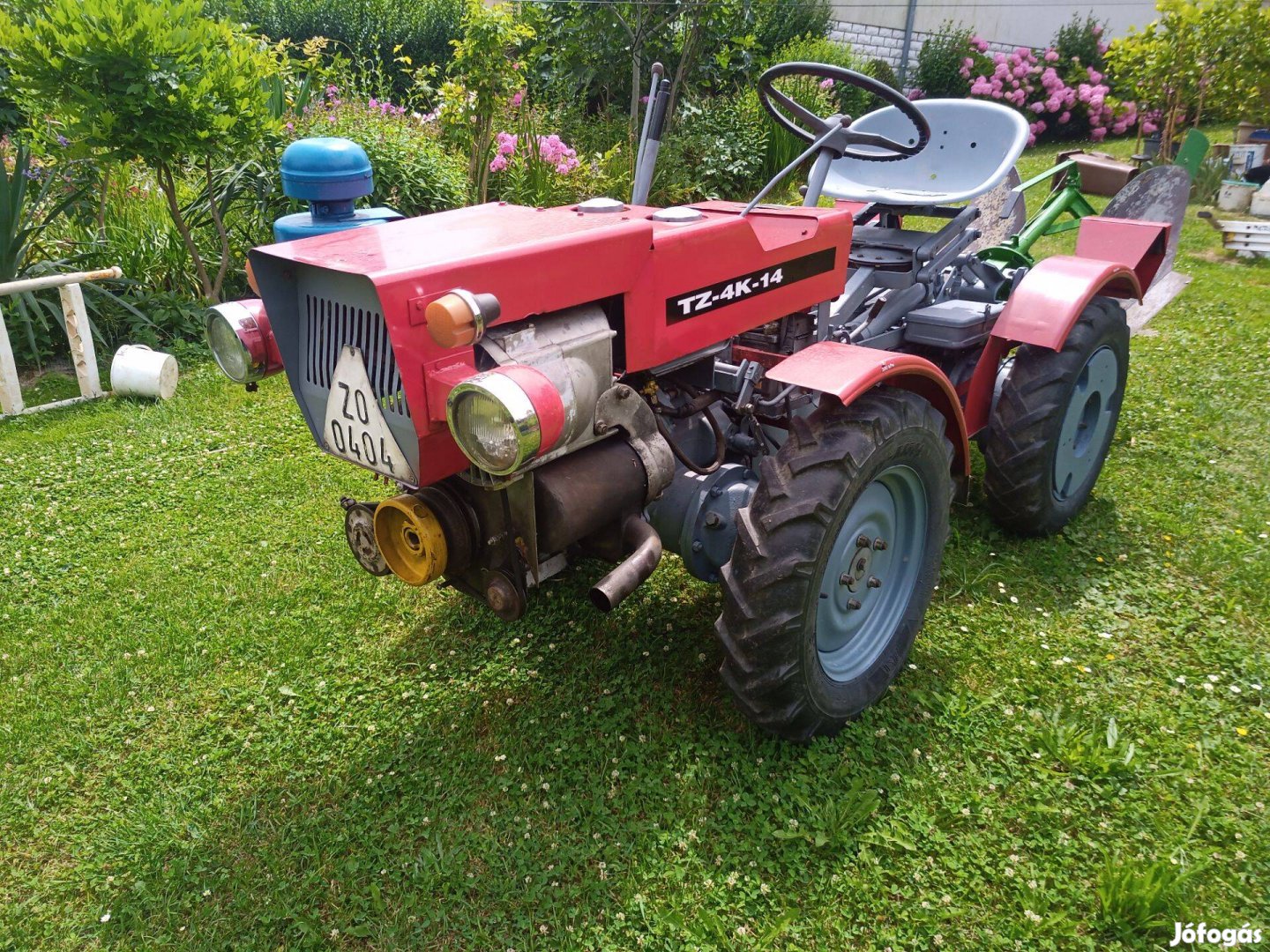 Kistraktor TZ4k tartozékal eladő