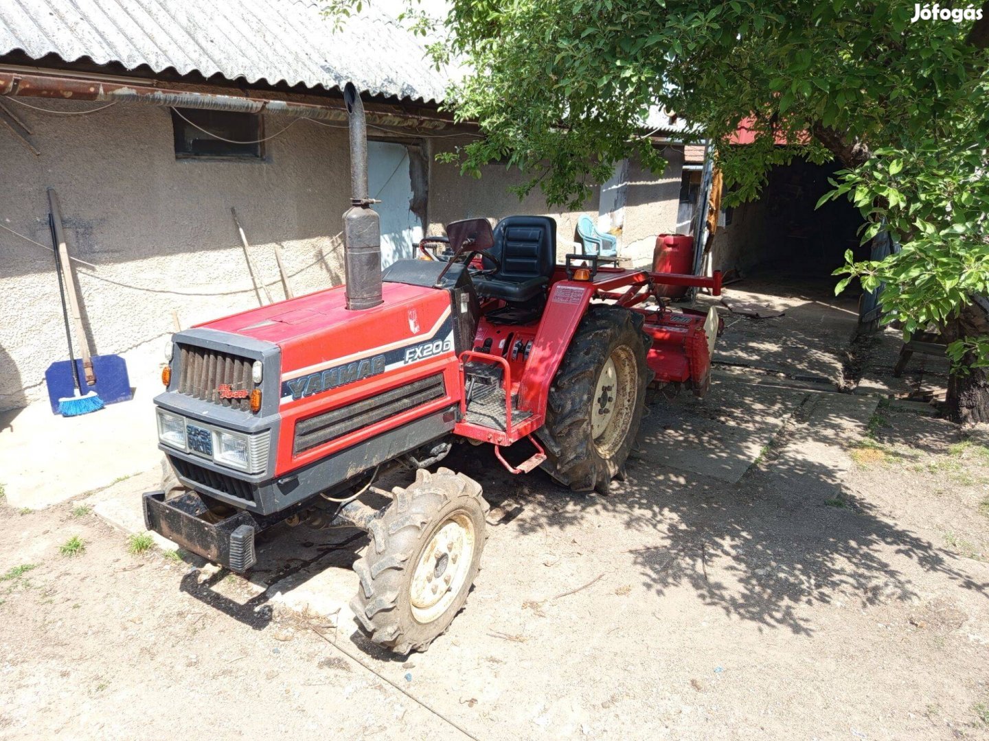 Kistraktor Yanmar FX 20 eladó