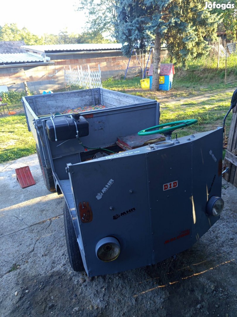 Kistraktor (csettegő, kis traktor, épített traktor)