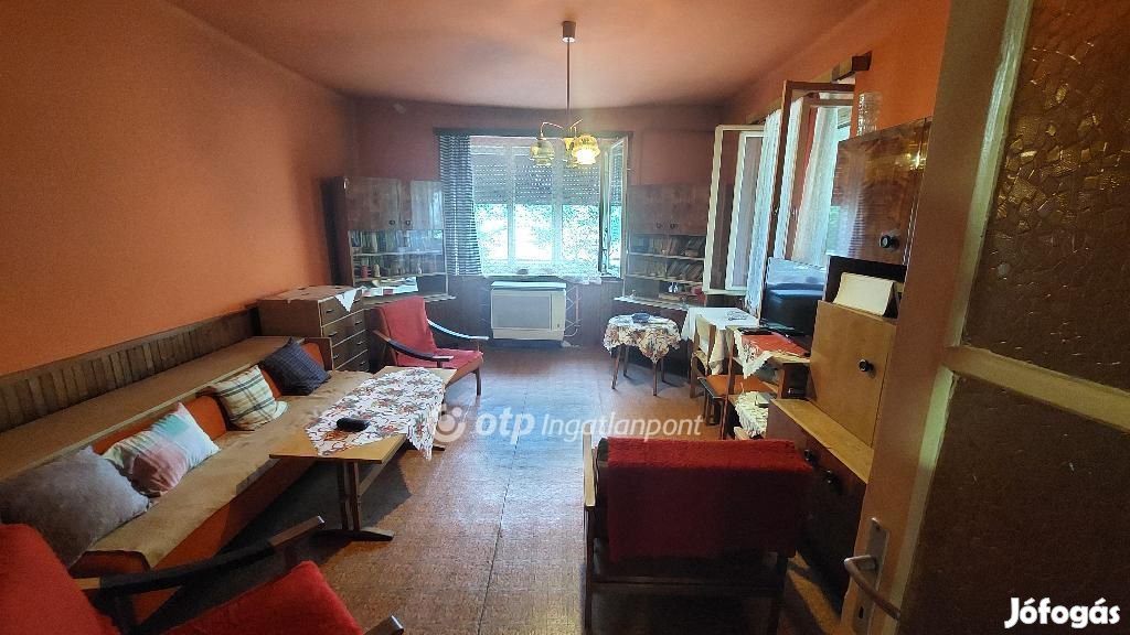 Kisújszállási 66 nm-es ház eladó