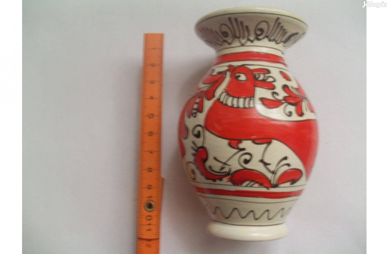 Kisváza (kézzel festett)