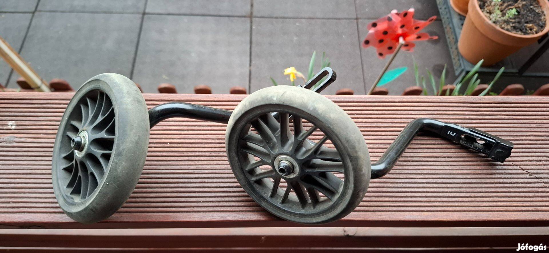 Kitámasztó Pótkerék Szett 500-AS, Btwin 14 És 16 Colos