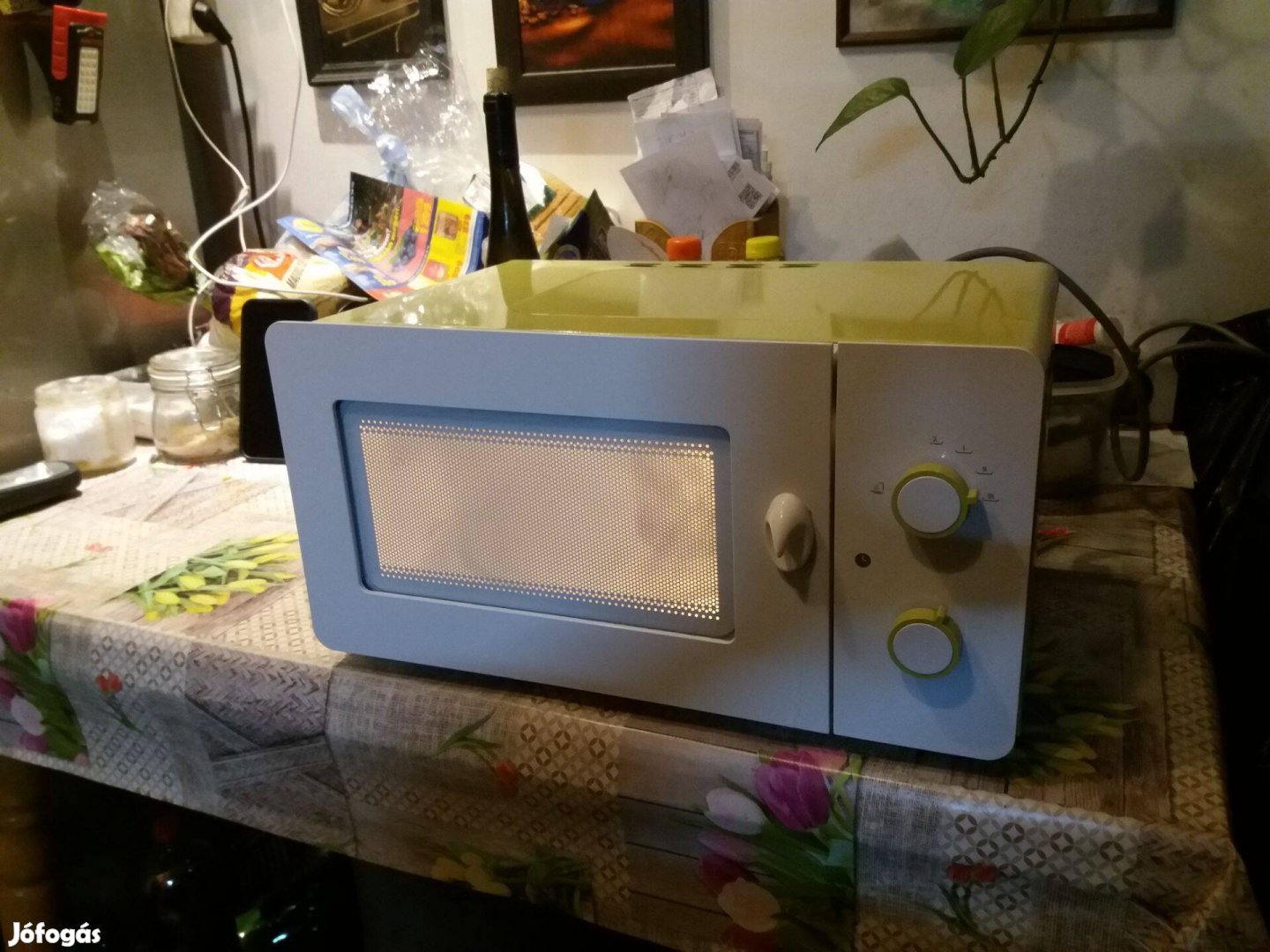 Kitchen Retó jellegű mirohullámú sütő kiszállítással