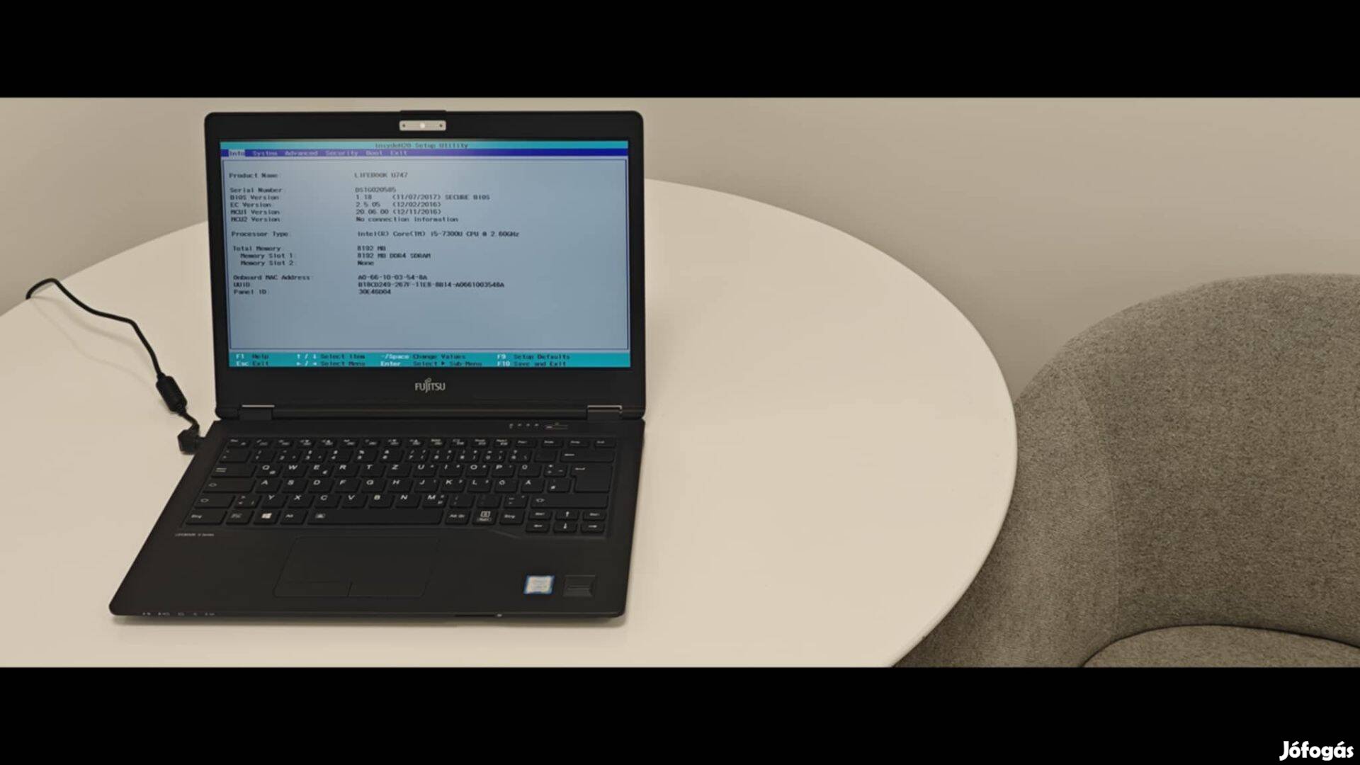 Kitűnő állapotú Fujitsu Lifebook U747-es laptop eladó!