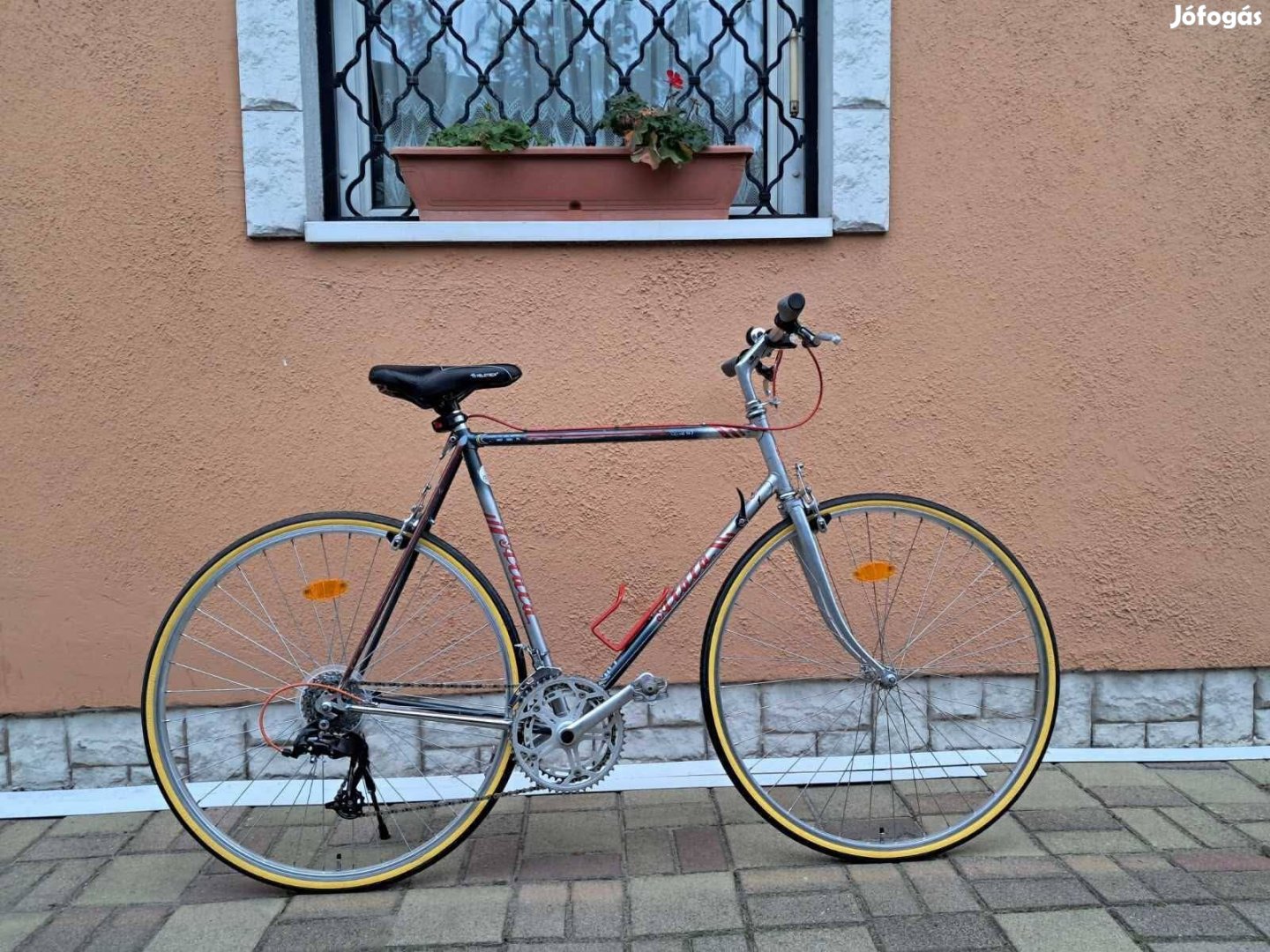 Kiváló 10 sebességes Atala kerékpár