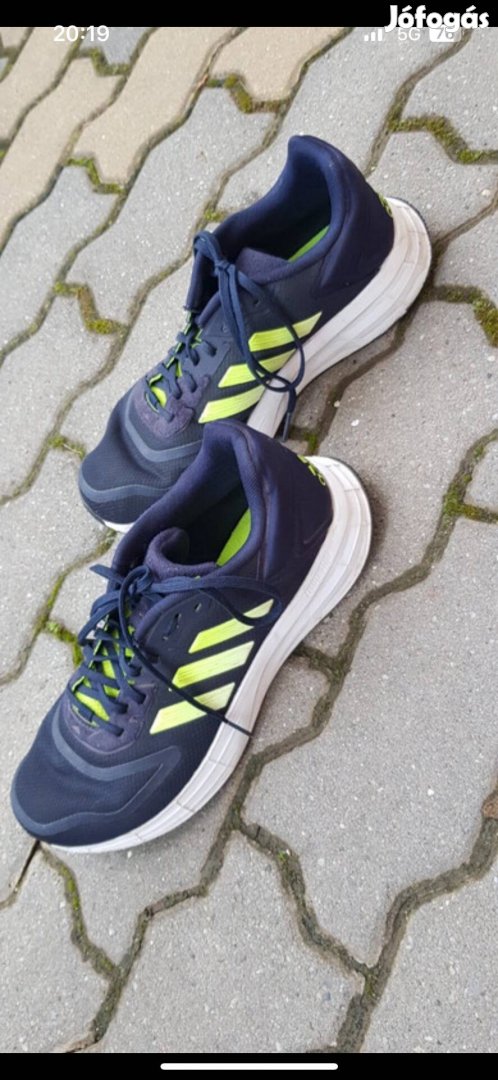 Kiváló Adidas edzőcipő