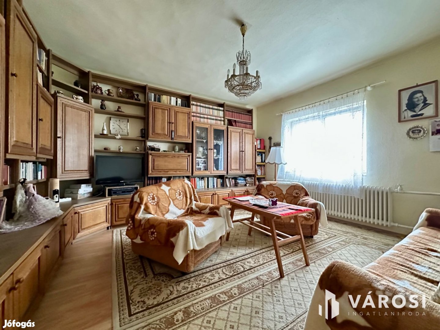 Kiváló adottságú, 3 szobás ikerház eladó!