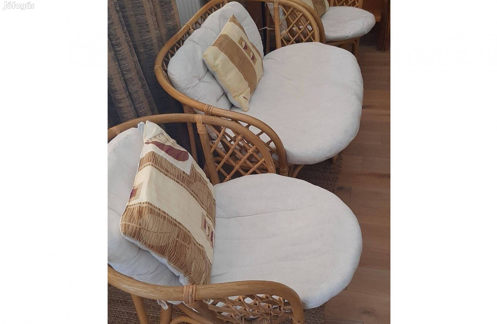 Kiváló állapotú rattan ülőgarnitúra eladó