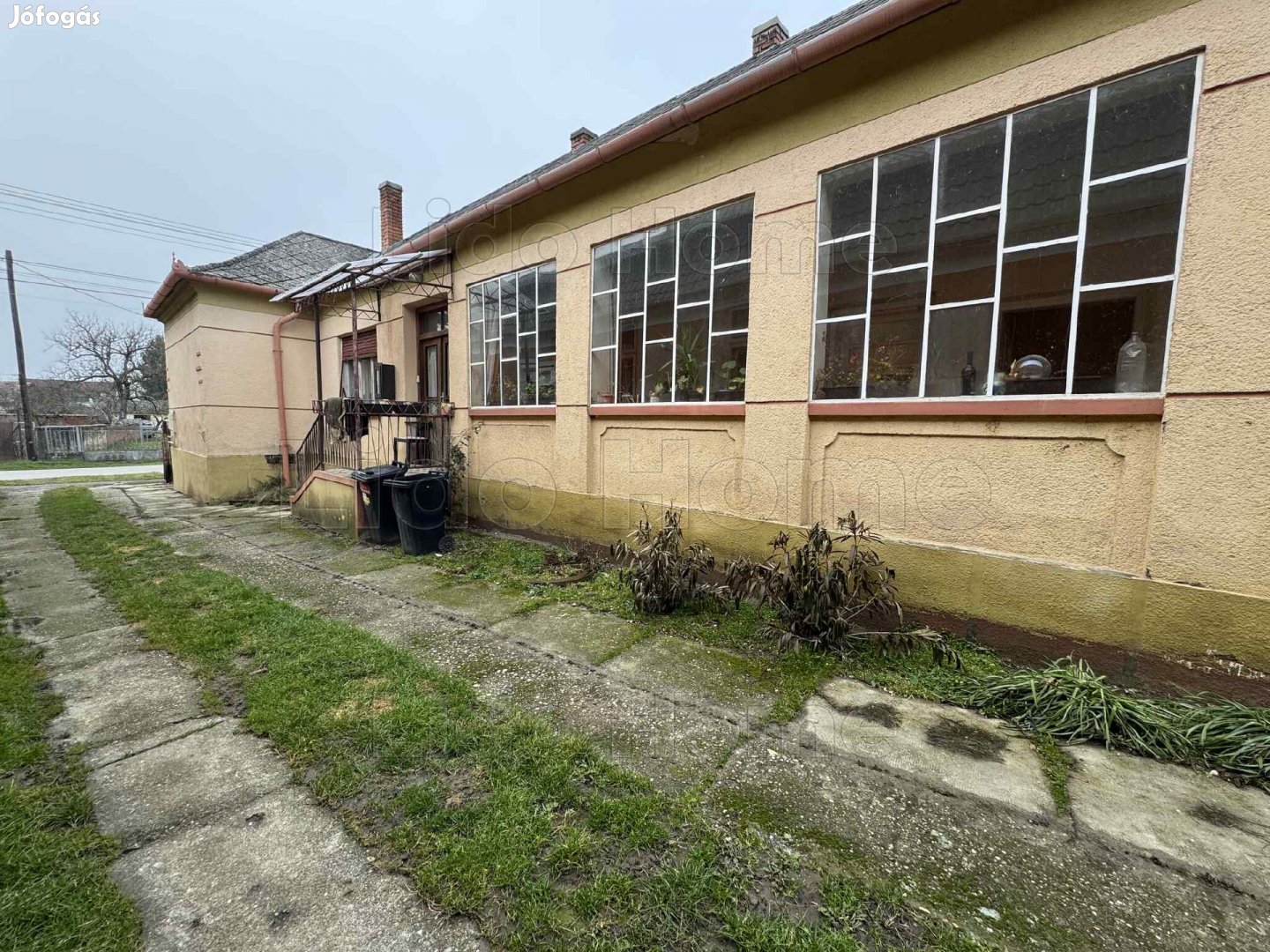 Kiváló lehetőség Tótszerdahely központjában eladó családi