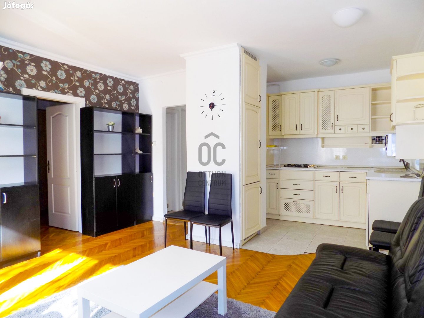 Kiváló lehetőség a Lővérekben 3 szobás, erkélyes lakás,