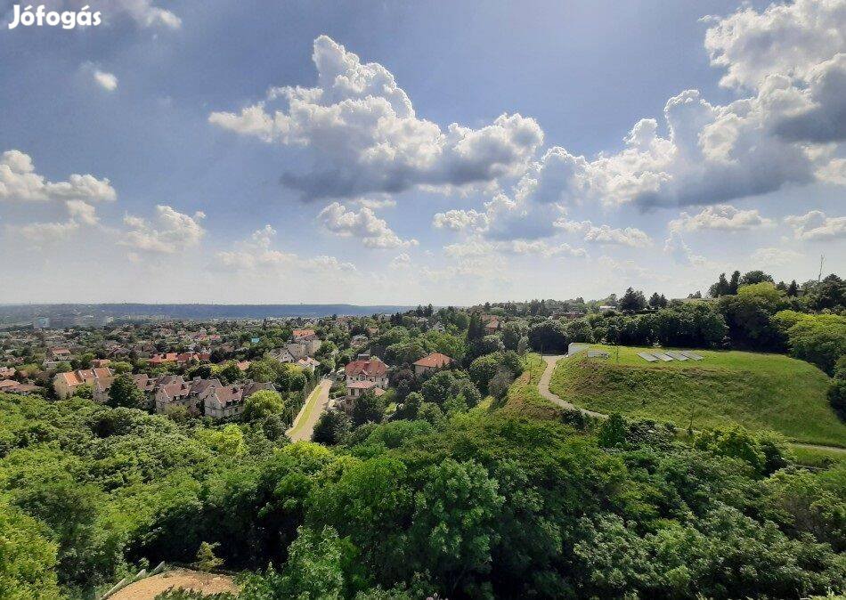 Kivételesen Szép Panorámás, 82 m2-es lakás kiadó