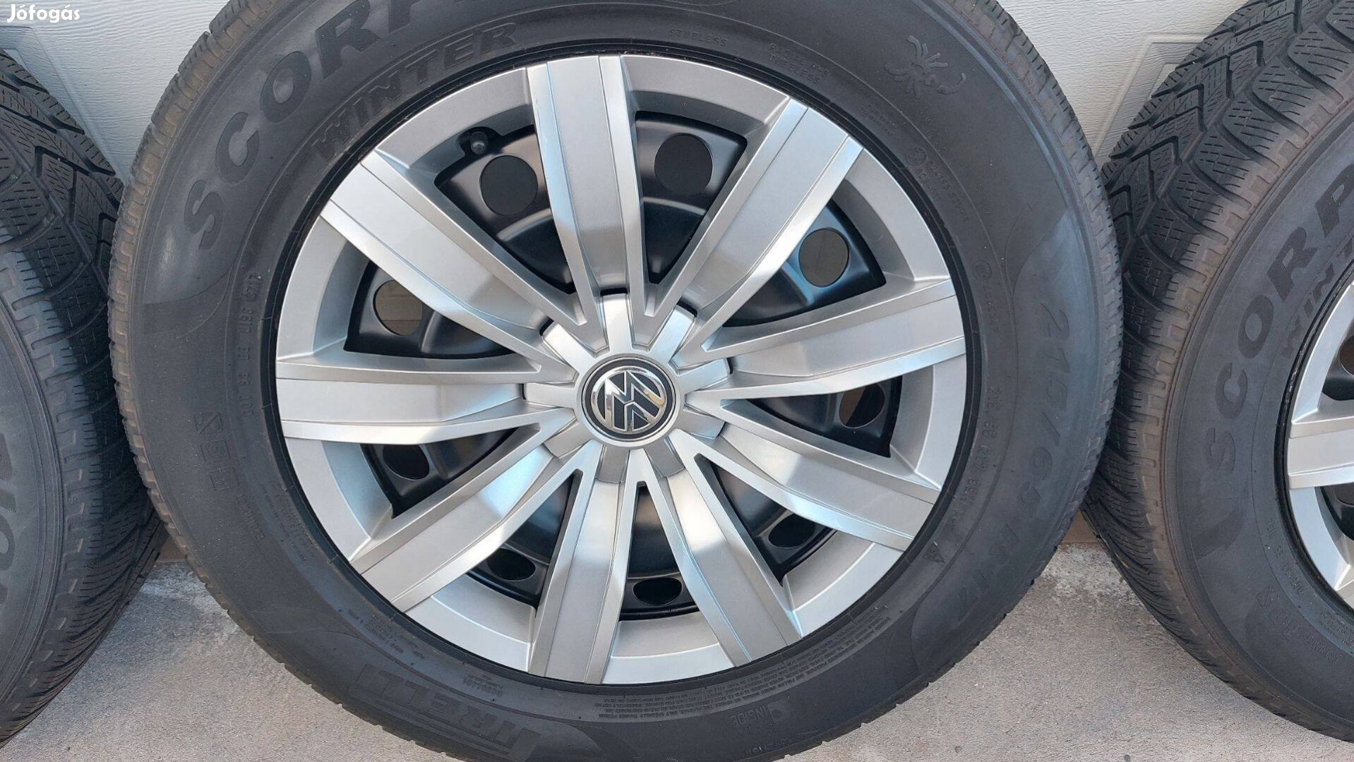 Kkk Gyári, VW Tiguán II. 17" lemezfelni 5x112 téli gumikkal