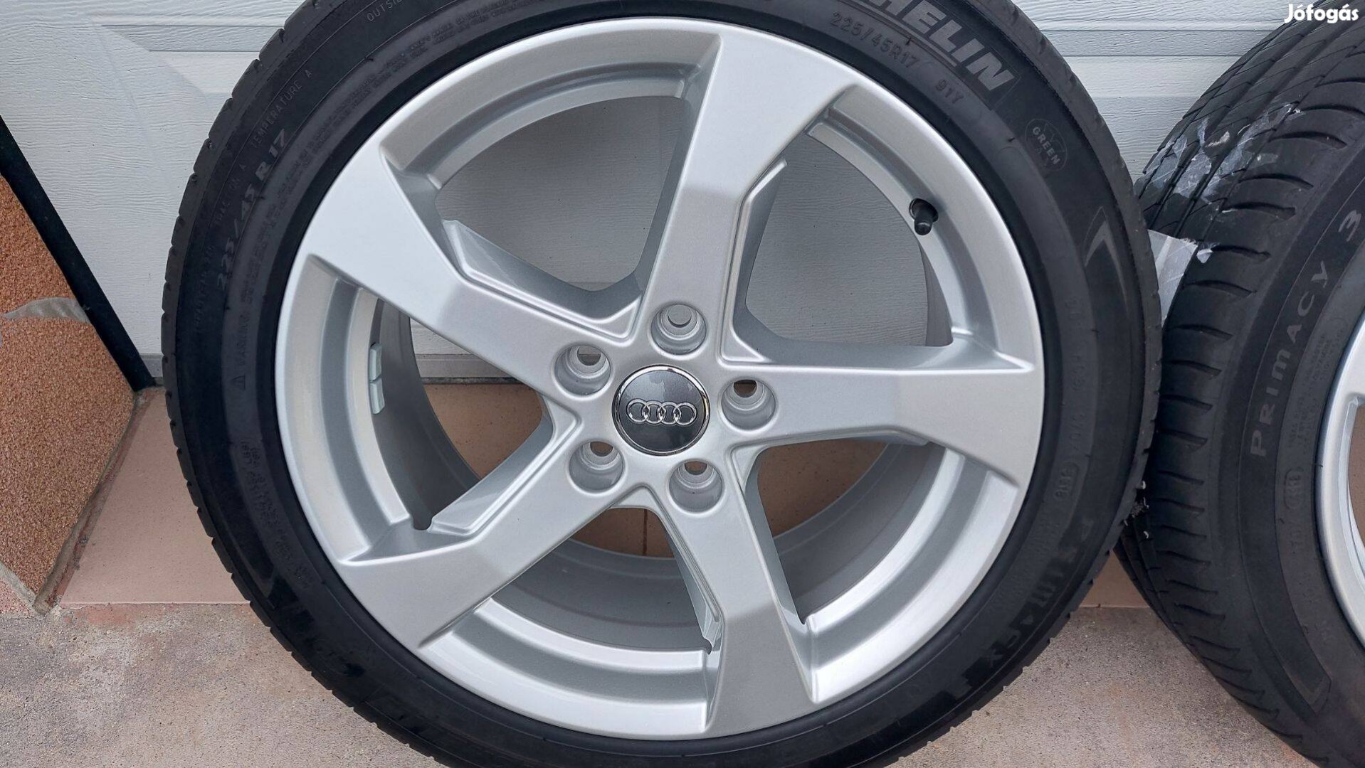 Kkk Gyári, új ,Audi S3-A3 8V 17" alufelni , nyári gumi